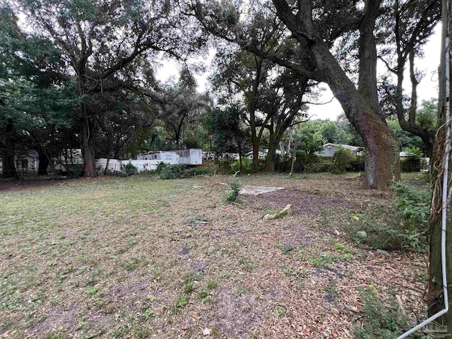 Listing photo 2 for 810 Lynch St, Pensacola FL 32505