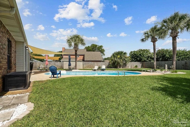 3849 Saber Tooth Cir, Gulf Breeze, FL 32563 - fenced backyard featuring a patio