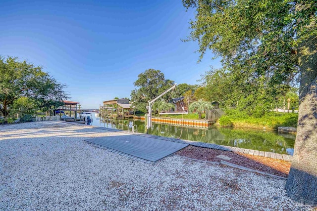 view of yard featuring a water view