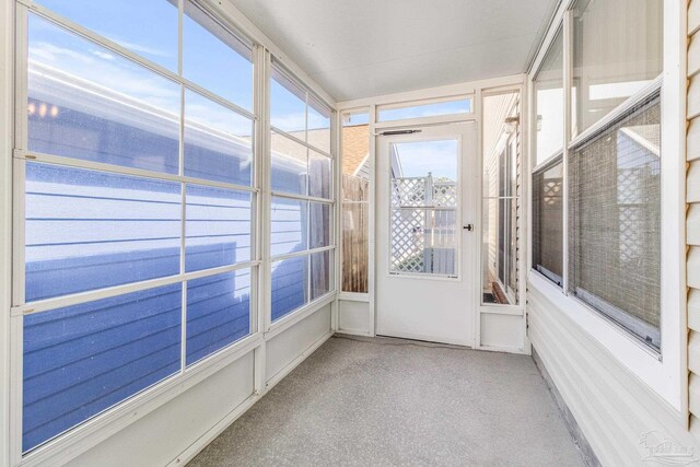 view of unfurnished sunroom