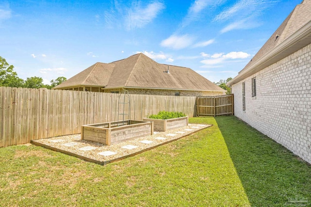 2120 Eagles Ridge Cv, Cantonment, FL 32533 - view of yard with a vegetable garden