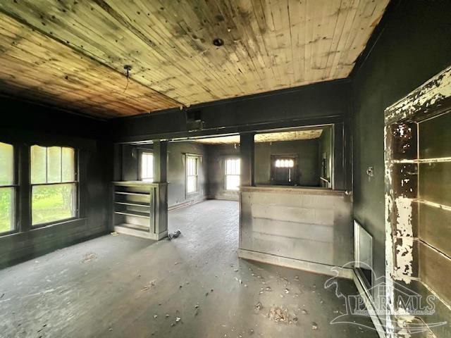 623 N Main St, Atmore, AL 36502