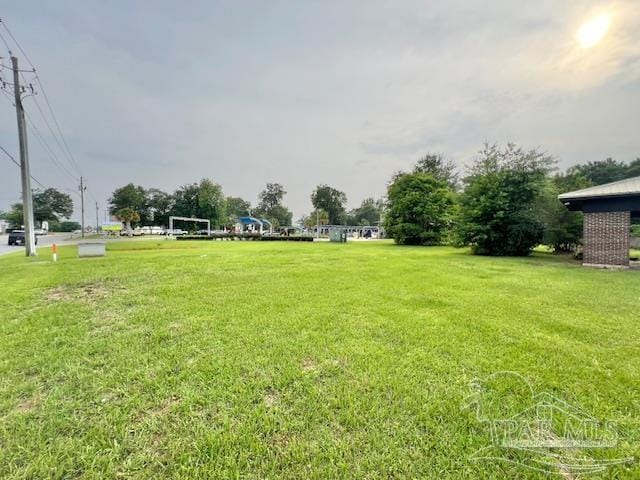 623 N Main St, Atmore, AL 36502