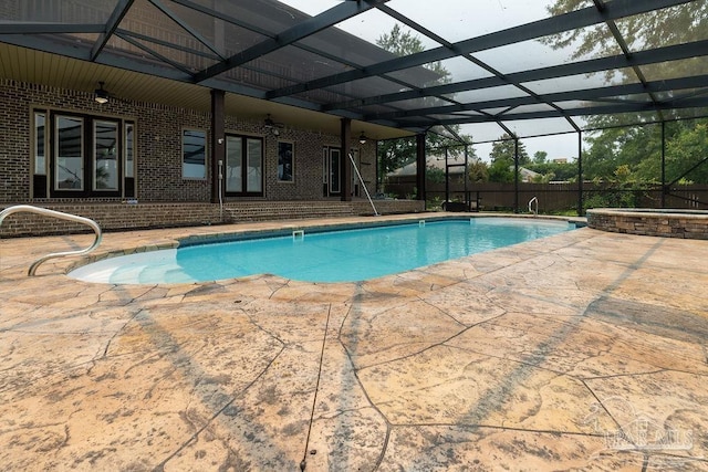 4513 River Ranch Rd, Milton, FL 32583 - view of swimming pool with a patio, ceiling fan, glass enclosure, and a pool with connected hot tub