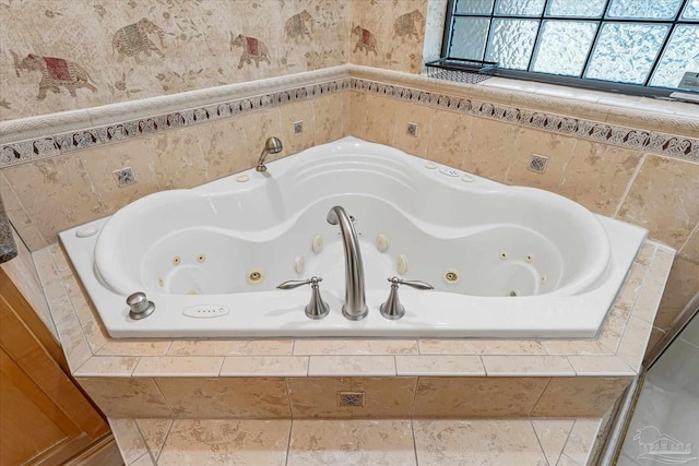 interior details featuring a relaxing tiled tub