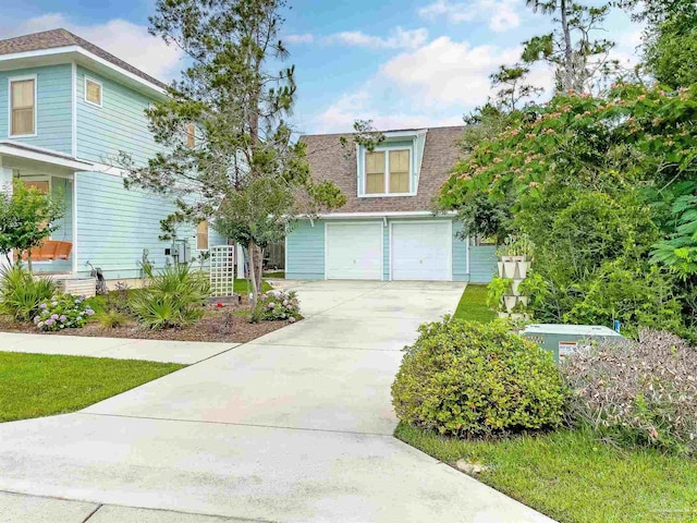 view of front facade with a garage