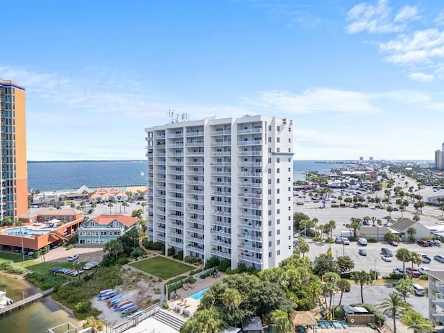 bird's eye view with a water view