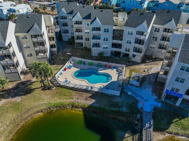 bird's eye view featuring a water view