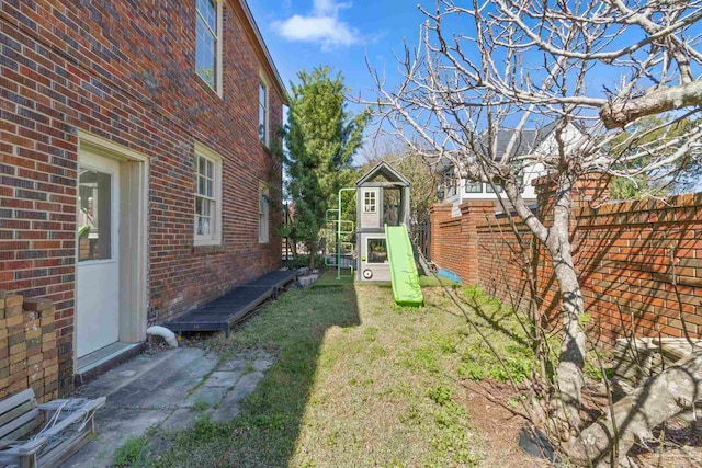 view of yard with fence