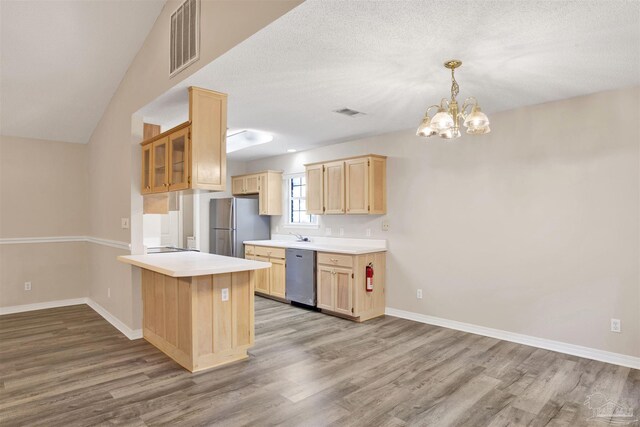 spare room featuring dark wood-type flooring, ornamental molding, and a textured ceiling