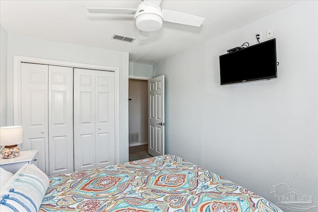 342 Ft Pickens Rd, Pensacola Beach, FL 32561 - carpeted bedroom featuring a closet and a ceiling fan
