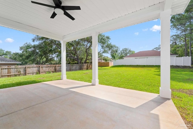 view of patio with ceiling fan