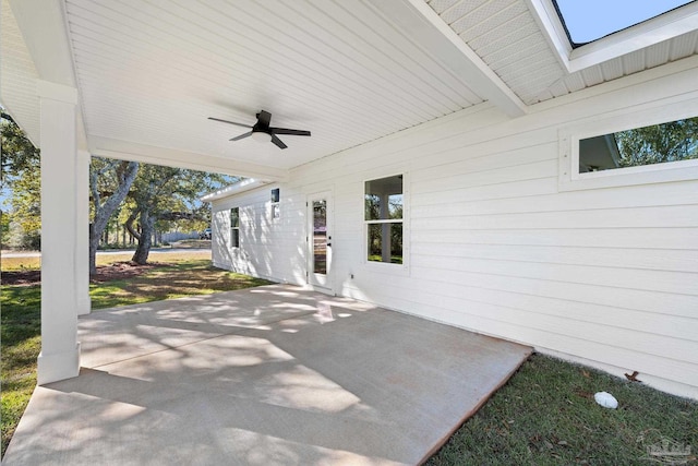 view of patio with ceiling fan