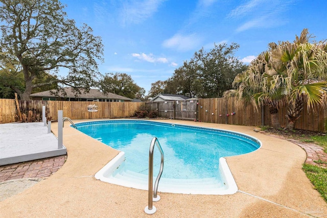 2759 Pleasant Bay Ct, Navarre, FL 32566 - view of pool with a fenced backyard and a patio