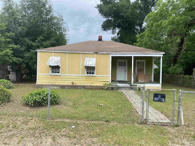 28 Sandalwood St, Pensacola, FL 32505 - bungalow-style house with covered porch, a gate, and a chimney
