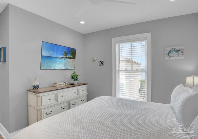 1592 W Beach Blvd Unit Kk, Gulf Shores, AL 36542 - bedroom featuring recessed lighting and a ceiling fan