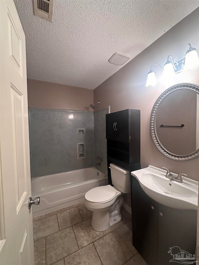 full bath featuring visible vents, toilet, bathtub / shower combination, and a textured ceiling