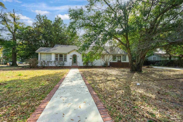 view of front of home with a front yard