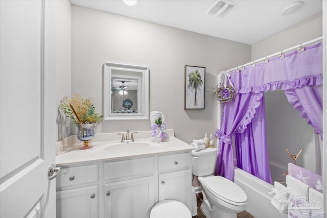 138 Georgia St, Crestview, FL 32536 - full bath featuring toilet, vanity, and shower / tub combo
