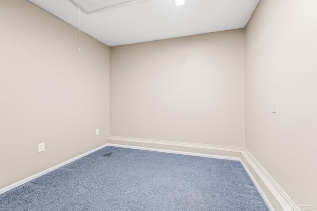 empty room with carpet