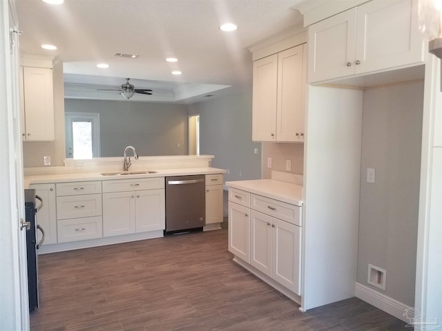 kitchen featuring ceiling fan, sink, white cabinetry, dishwasher, and dark hardwood / wood-style flooring