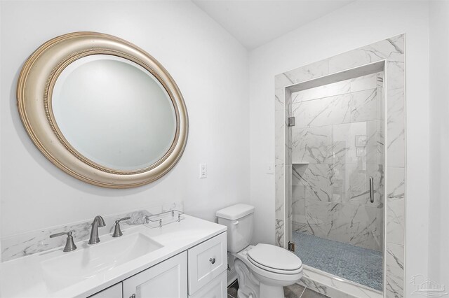 13335 Johnson Beach Rd Unit 1003, Pensacola, FL 32507 - bathroom featuring toilet, vanity, and an enclosed shower