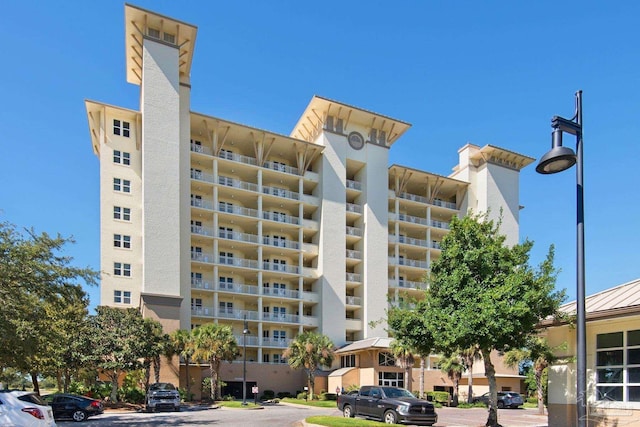 view of building exterior