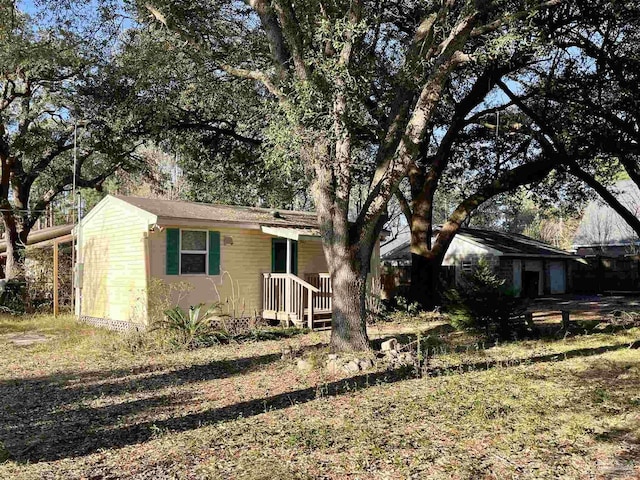 view of ranch-style home