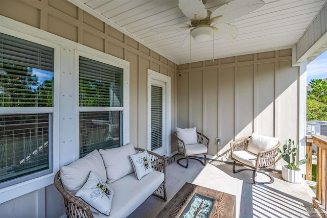 view of patio featuring an outdoor hangout area and ceiling fan