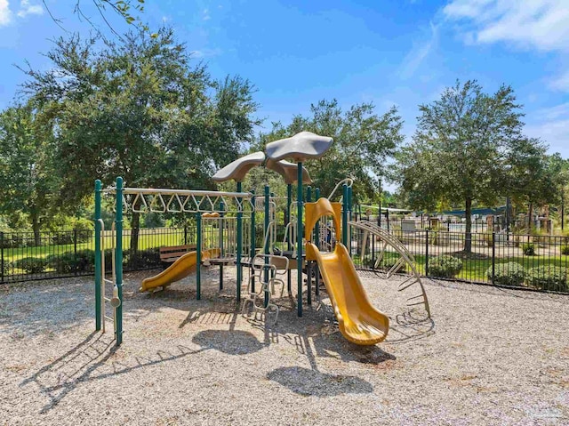 8901 Salt Grass Dr, Pensacola, FL 32526 - community play area with fence