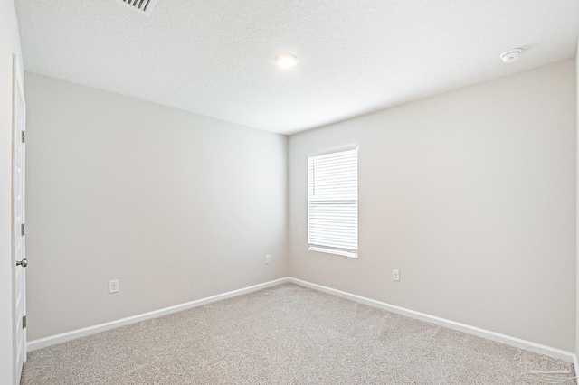 5805 Guinevere Ln, Milton, FL 32583 - empty room with a smoke detector, light colored carpet, and baseboards