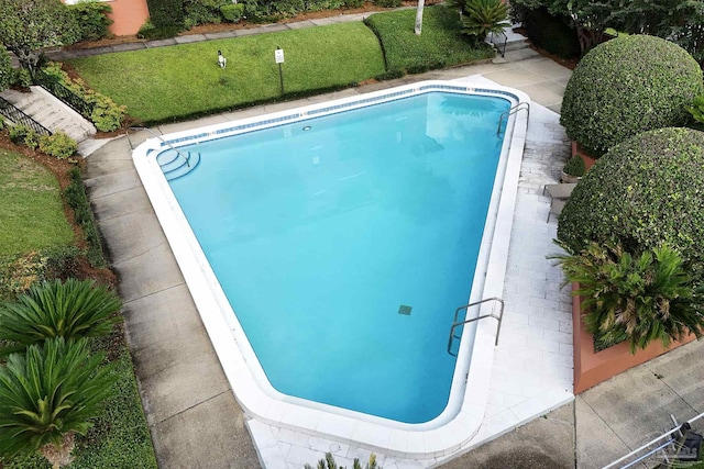 2007 E Gadsden St Unit 102, Pensacola, FL 32501 - view of swimming pool