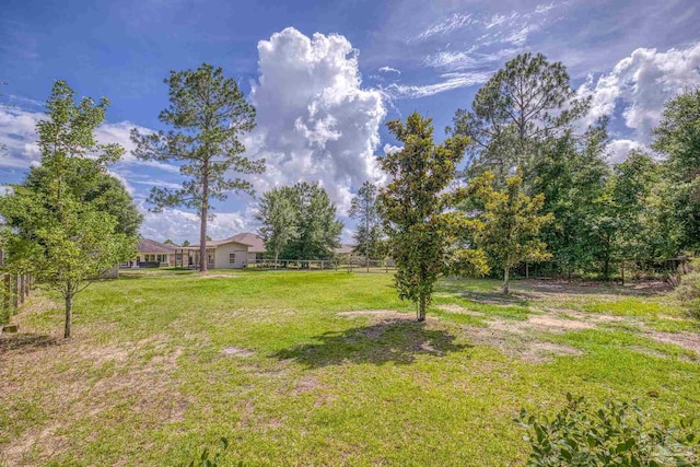 8114 Silver Maple Dr, Milton, FL 32583 - view of grassy yard