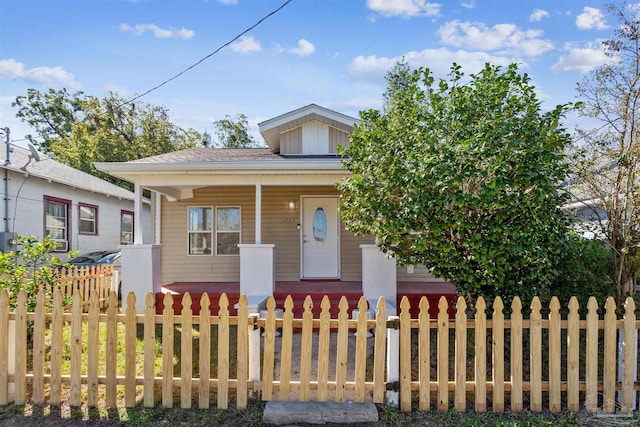 bungalow-style house featuring covered porch