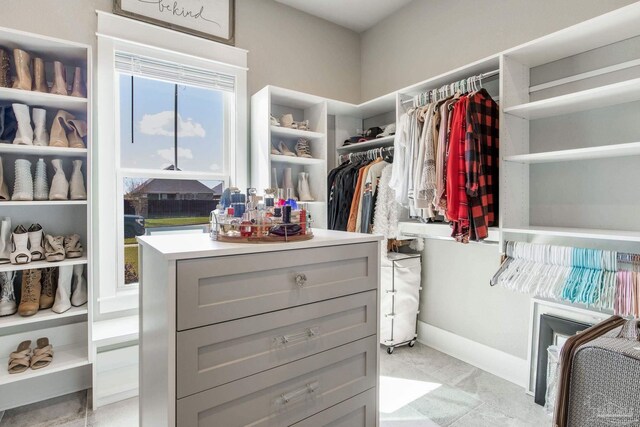 2420 Meeting St, Cantonment, FL 32533 - view of walk in closet