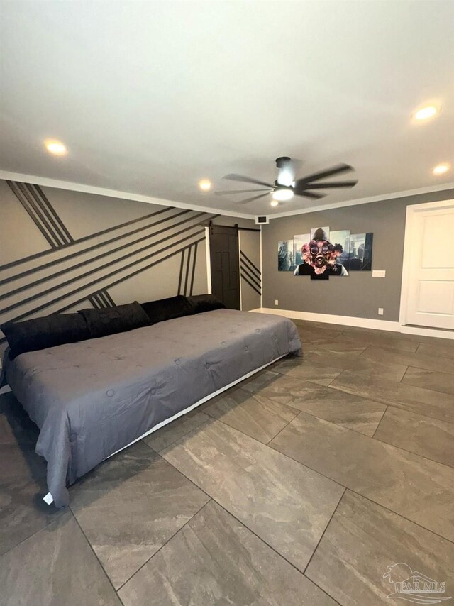 bedroom with recessed lighting, baseboards, crown molding, and a ceiling fan