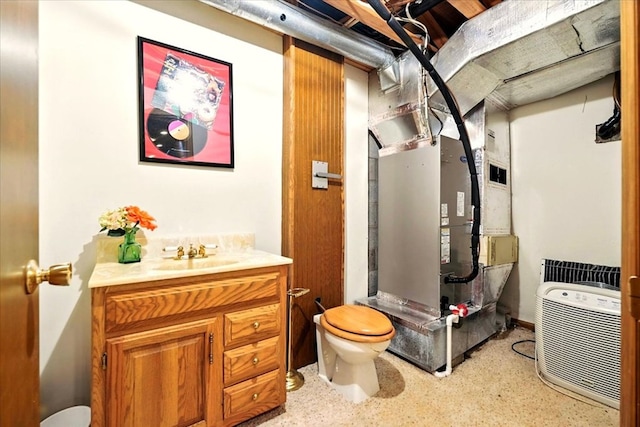 415 Lakeshore Rd, Ashland, OH 44805 - utility room with a sink