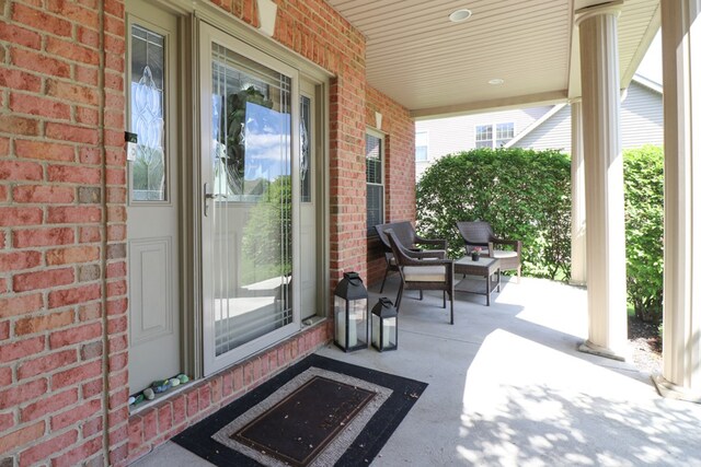 122 Woodside Blvd, Lexington, OH 44904 - view of patio / terrace with covered porch