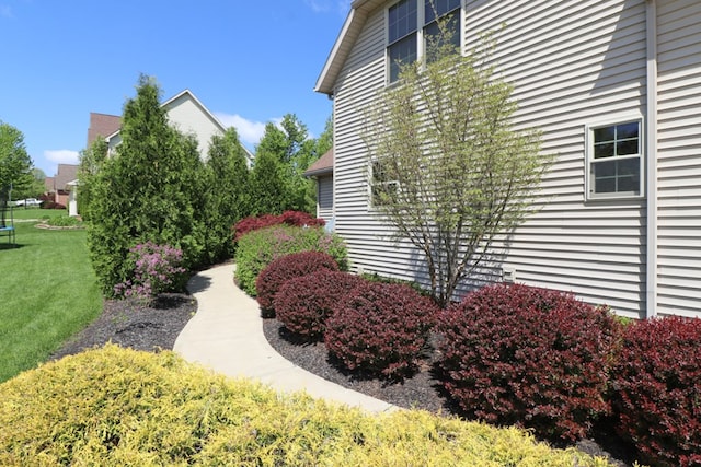 122 Woodside Blvd, Lexington, OH 44904 - view of side of home featuring a yard