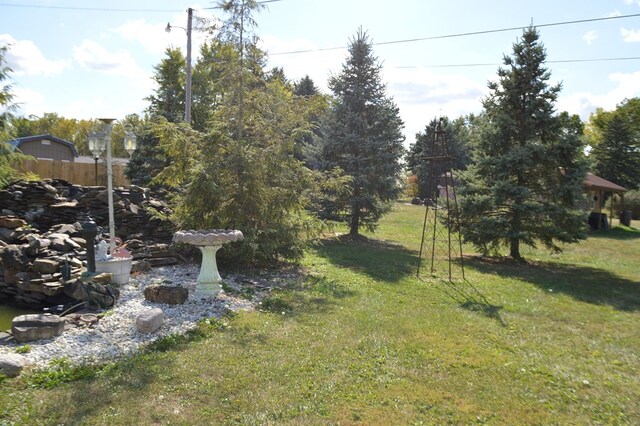 1411 Michigan Dr, Bucyrus, OH 44820 - photo 13