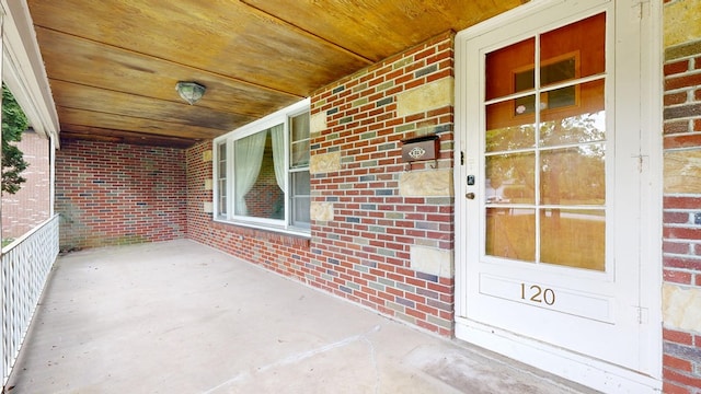120 S Trimble Rd, Mansfield, OH 44906 - view of patio / terrace featuring a porch