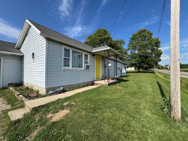 2415 State Route 96, Ashland, OH 44805 - view of front of house featuring a front lawn and cooling unit