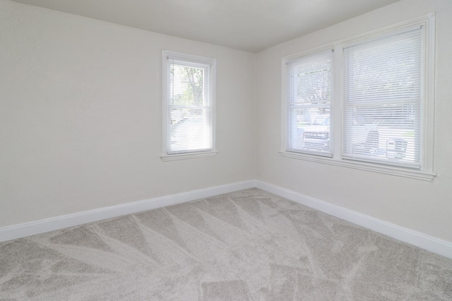 1008 Burger Ave, Mansfield, OH 44906 - empty room with light carpet and baseboards