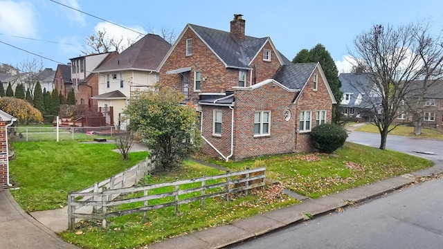 view of front of house with a front yard