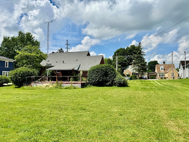 625 Grove Ave, Galion, OH 44833 - view of green lawn with a wooden deck
