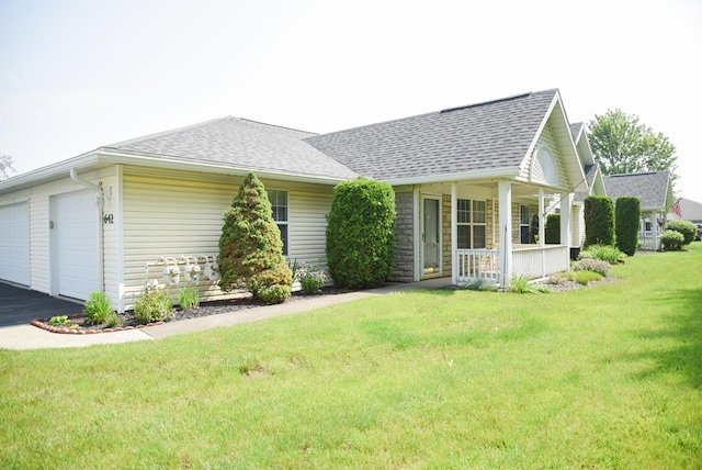 642 Villa Dr, Ontario, OH 44906 - photo 1