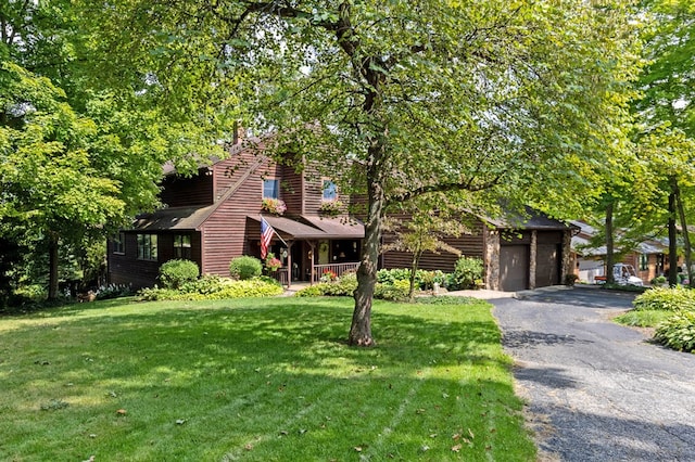 view of front of house with a front yard