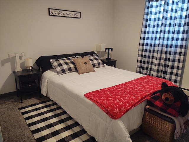 bedroom featuring carpet floors
