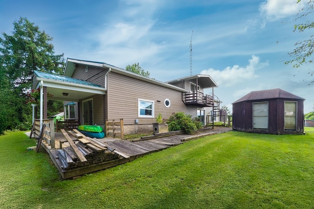 1163 Bowen Rd, Mansfield, OH 44903 - rear view of property with a lawn and a deck