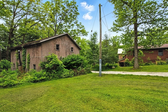 291 N Stewart Rd, Mansfield, OH 44905 - view of green lawn
